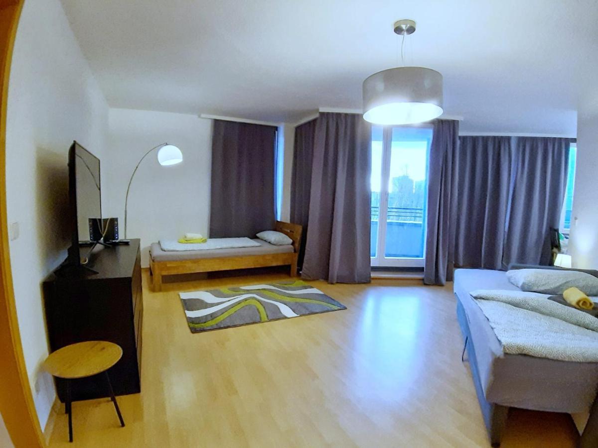 Lea-Apartment, 2 Raum, Balkon Tg Zentral Am Park Leipzig Luaran gambar
