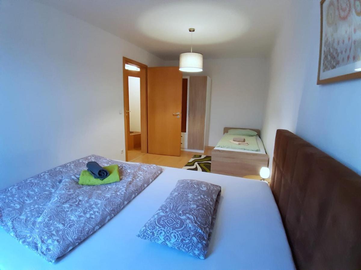 Lea-Apartment, 2 Raum, Balkon Tg Zentral Am Park Leipzig Luaran gambar