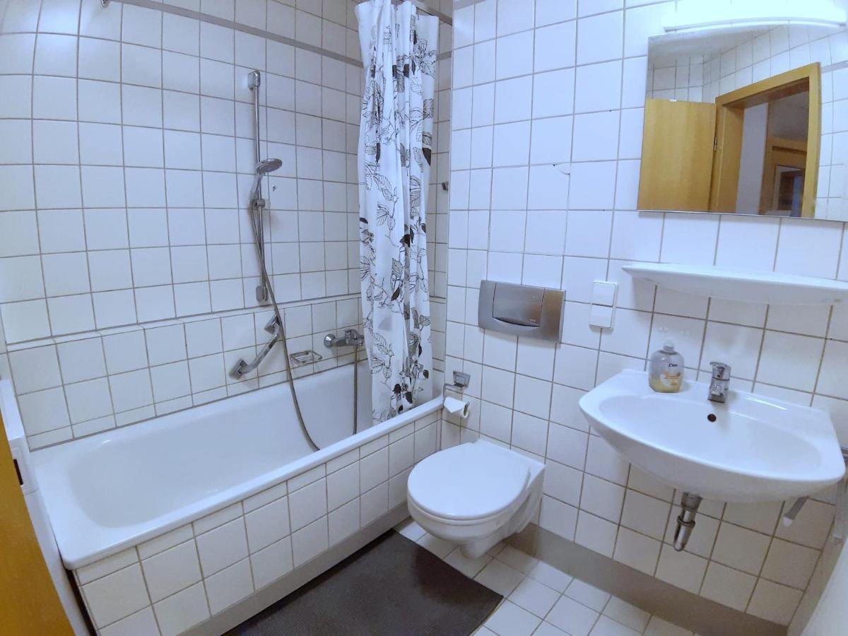 Lea-Apartment, 2 Raum, Balkon Tg Zentral Am Park Leipzig Luaran gambar