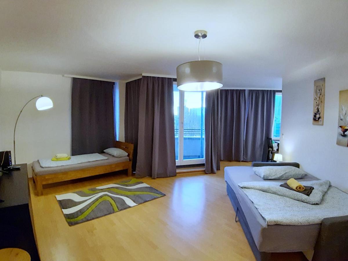 Lea-Apartment, 2 Raum, Balkon Tg Zentral Am Park Leipzig Luaran gambar
